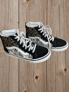 ⭐️ VANS ⭐️ // LEOPARD + ZEBRA // HIGH TOP // SIZE 1